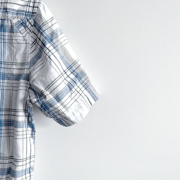 Quiksilver Mens Plaid Short Sleeve Button Down Shirt Blue White Medium - Picture 3 of 6